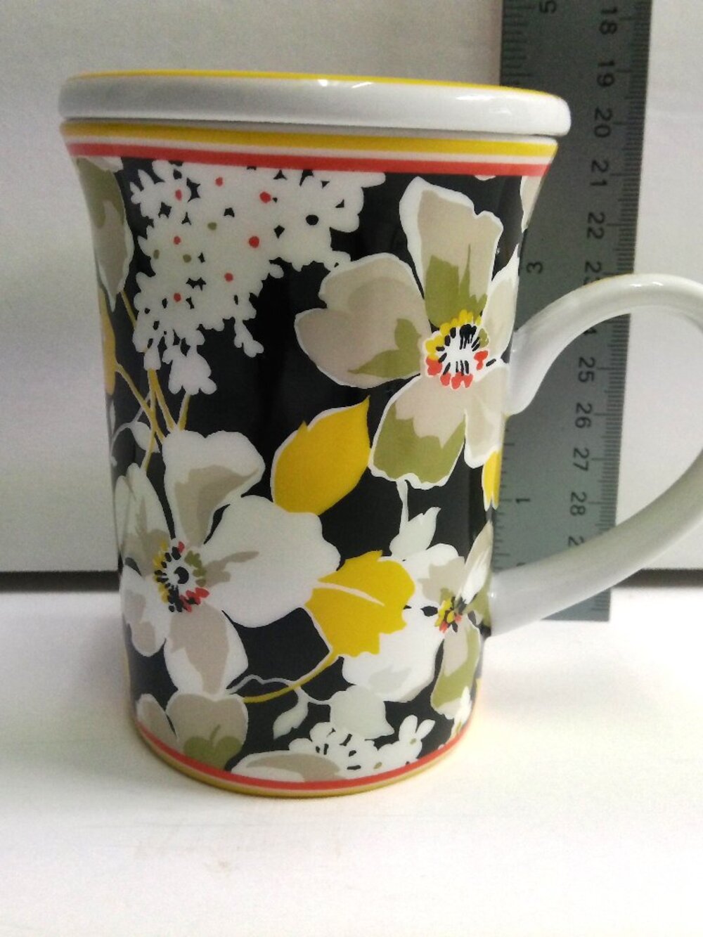 Vera Bradley Porcelain Coffee and Tea Mug with Matching Lid Dogwood Flowers 2012